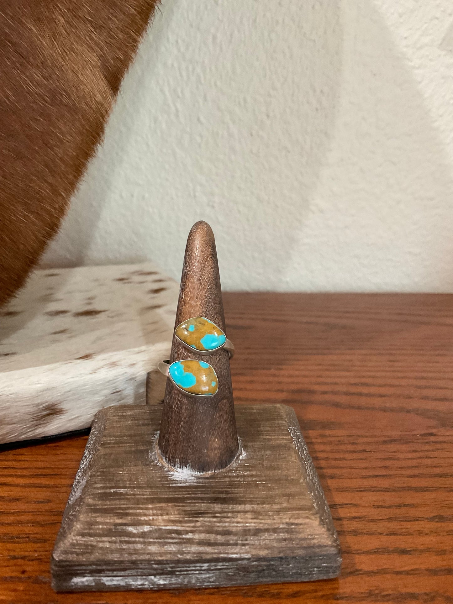 Adjustable 2-4 Stone Rings