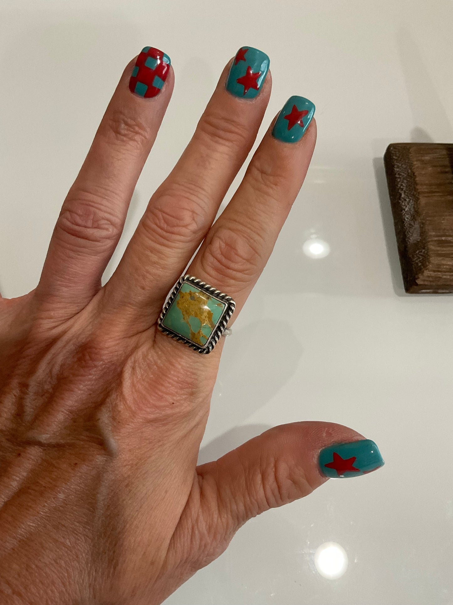 Square Kingman Ring