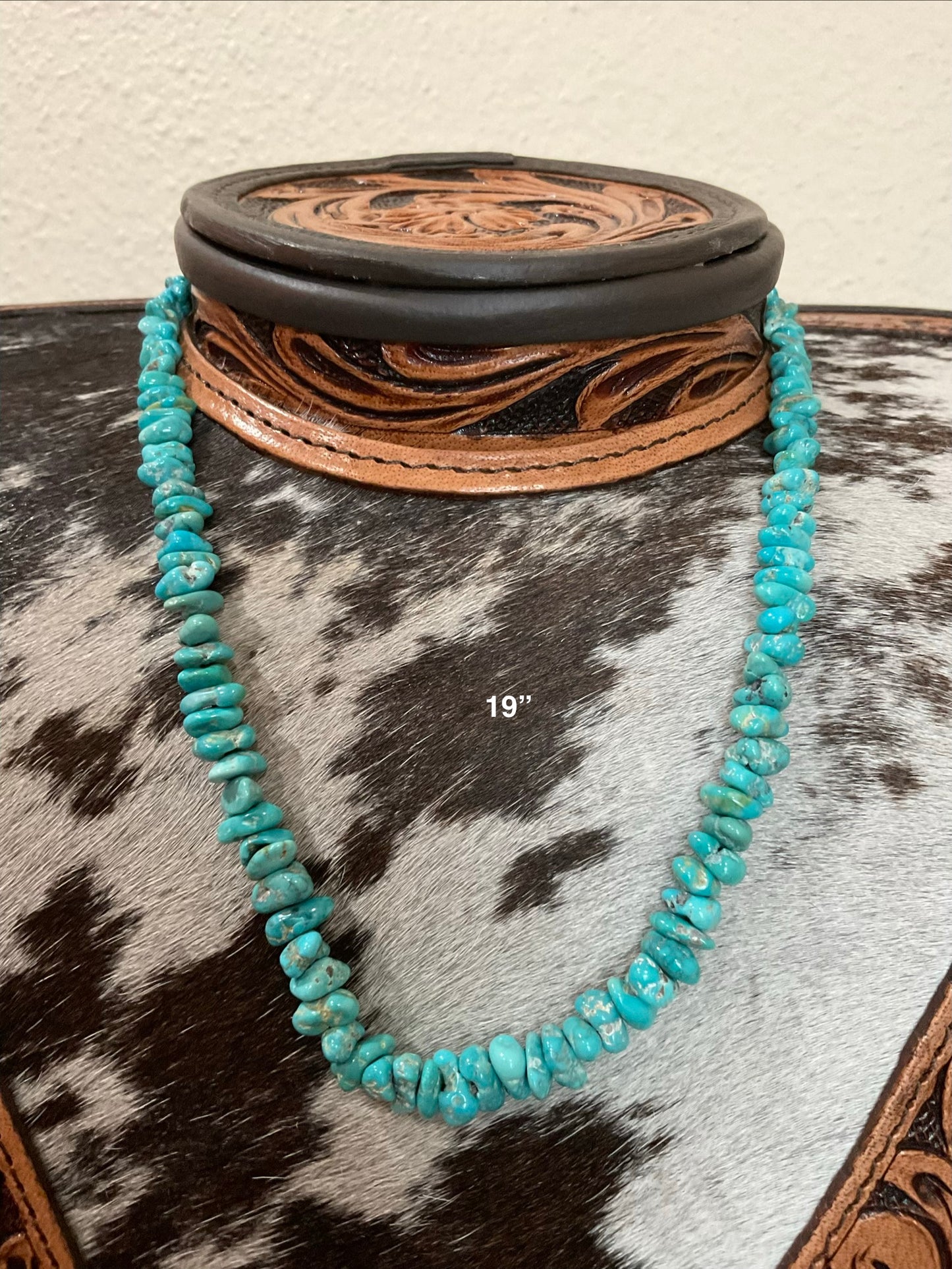 19” Lone Mountain Turquoise Necklace