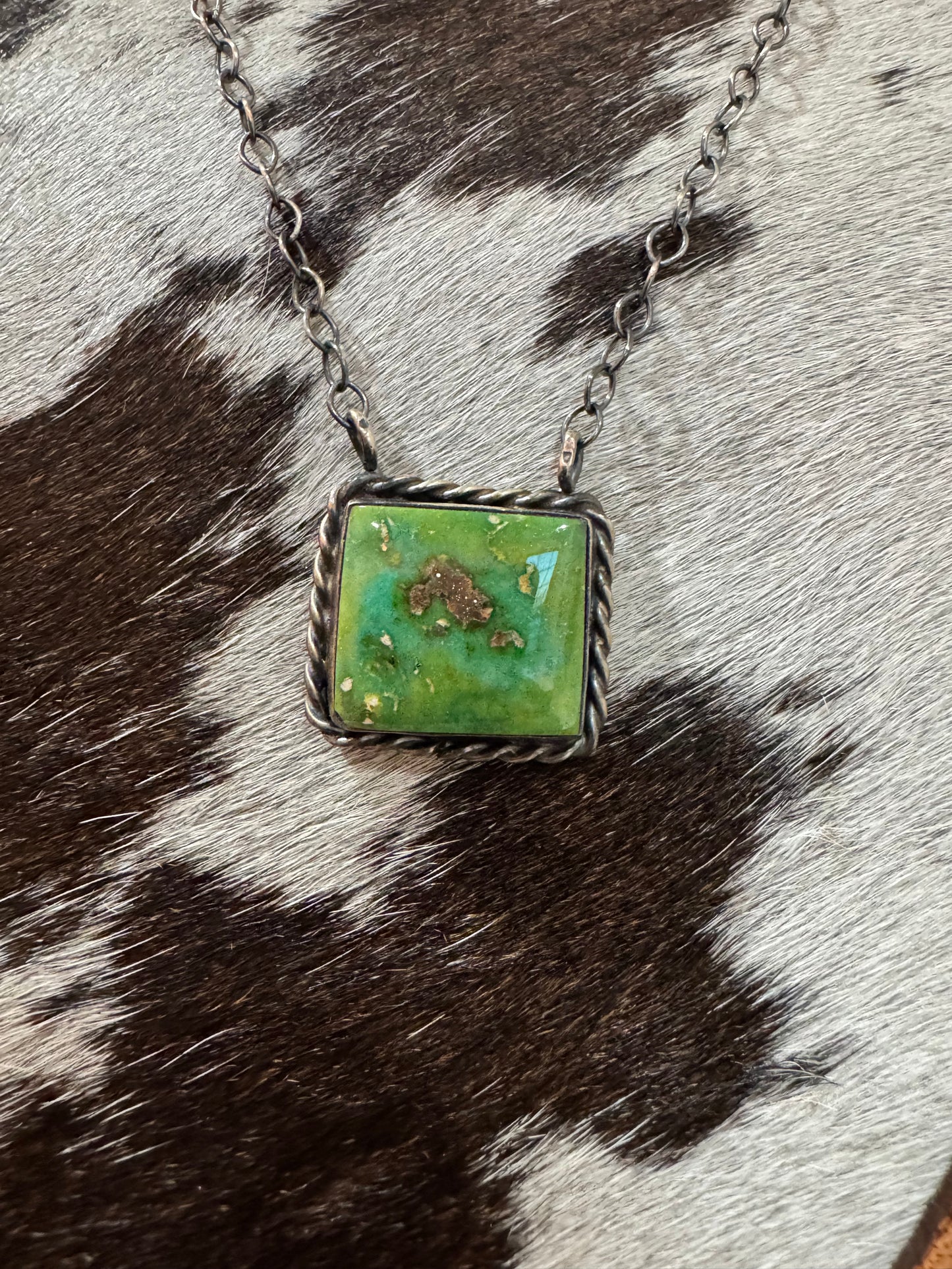 Royston Bar Necklace