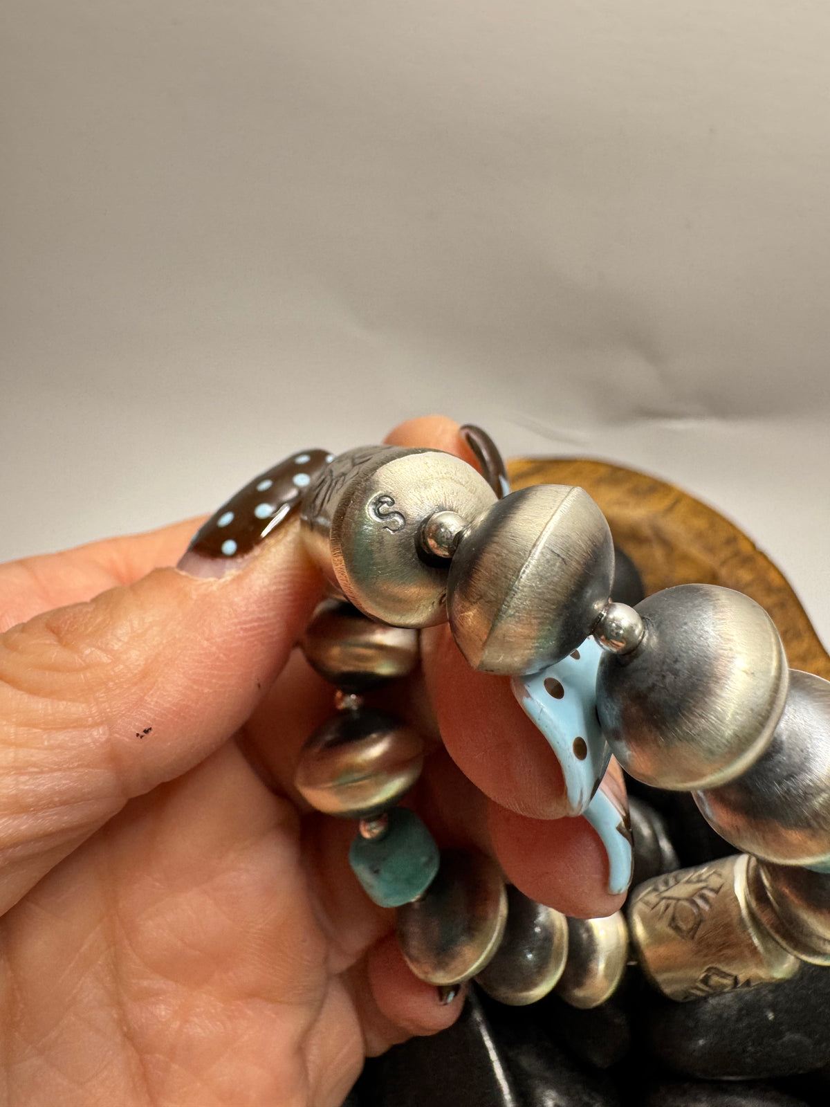 Handmade Navajo Pearl, Barrel & Kingman Stretchy Bracelet
