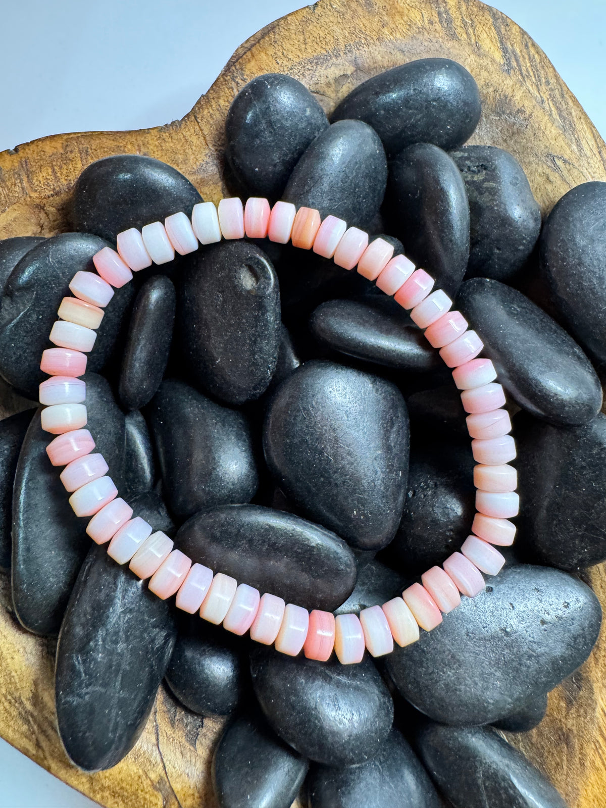 Pink Conch Stretchy Bracelet