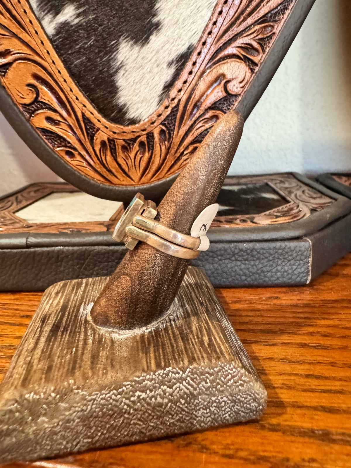 Prince & Kingman Flip Ring