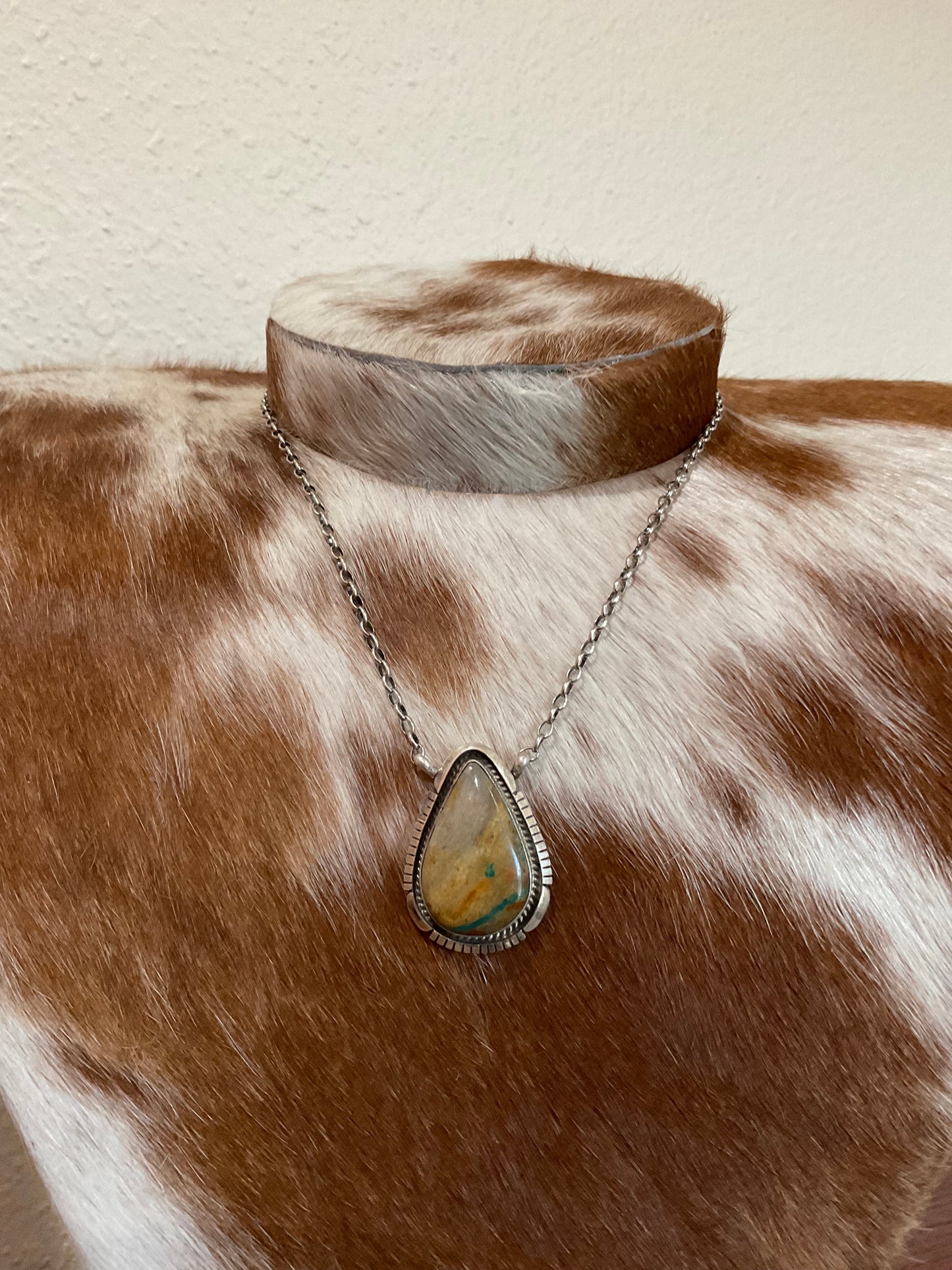 Single Stone Necklaces