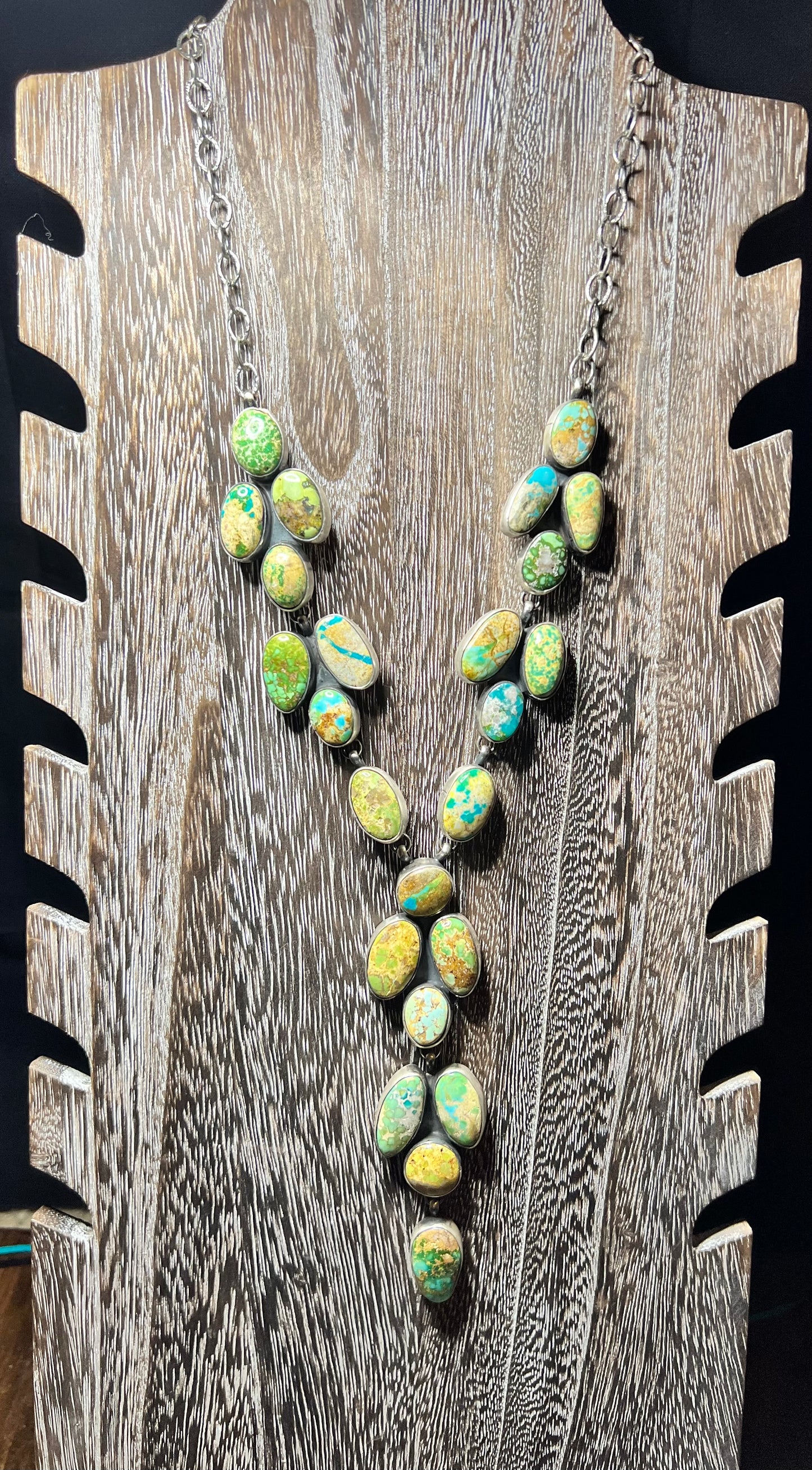 Royston Cluster Lariat