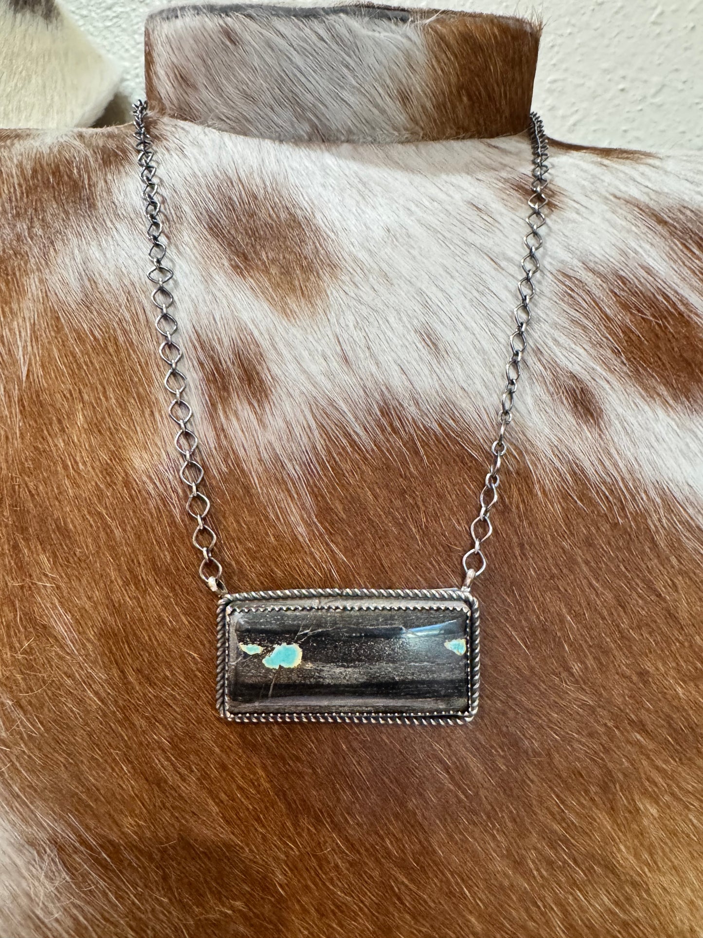 Blackjack Bar Necklace