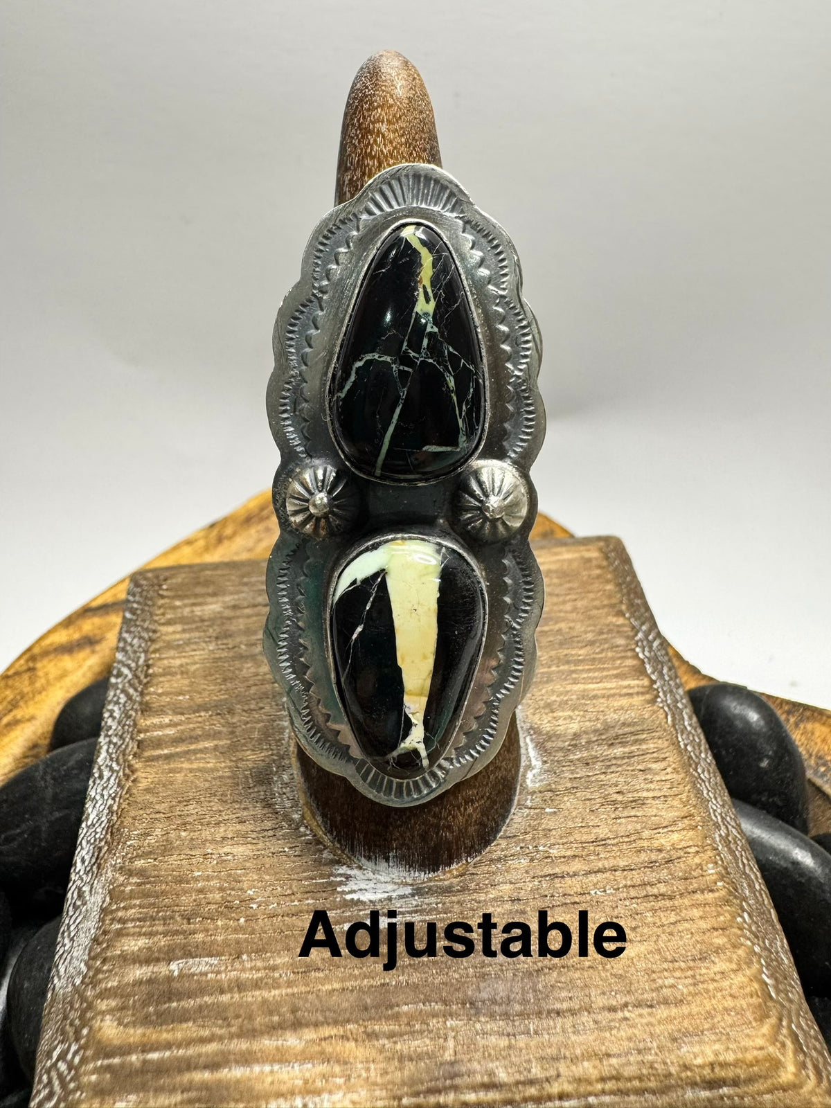 Blackjack 2 Stone Ring