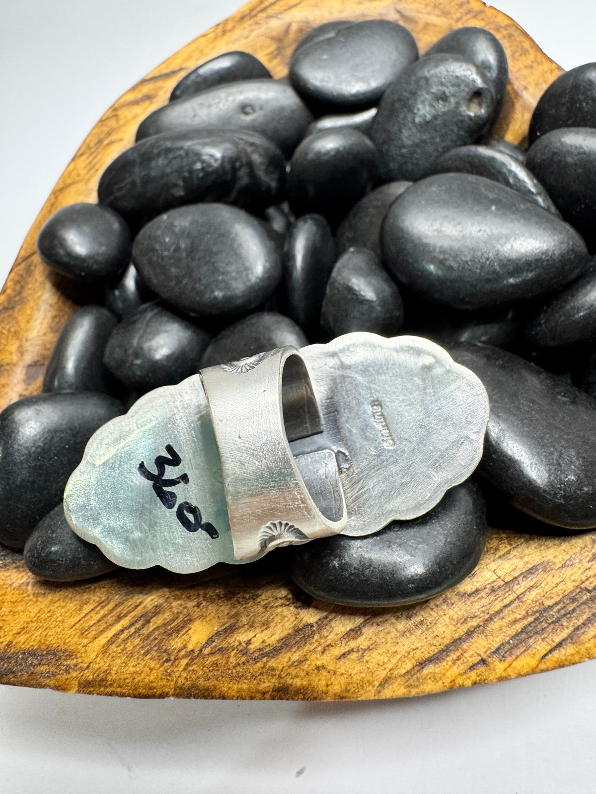 Blackjack 2 Stone Ring