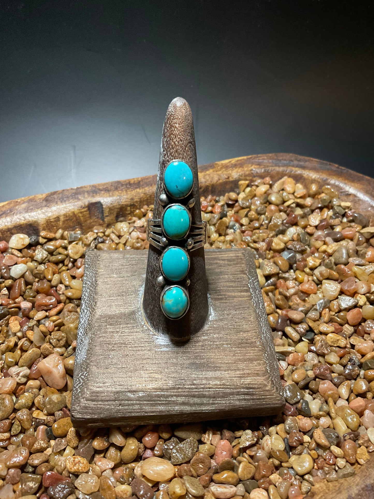 Kingman 4 Stone Ring