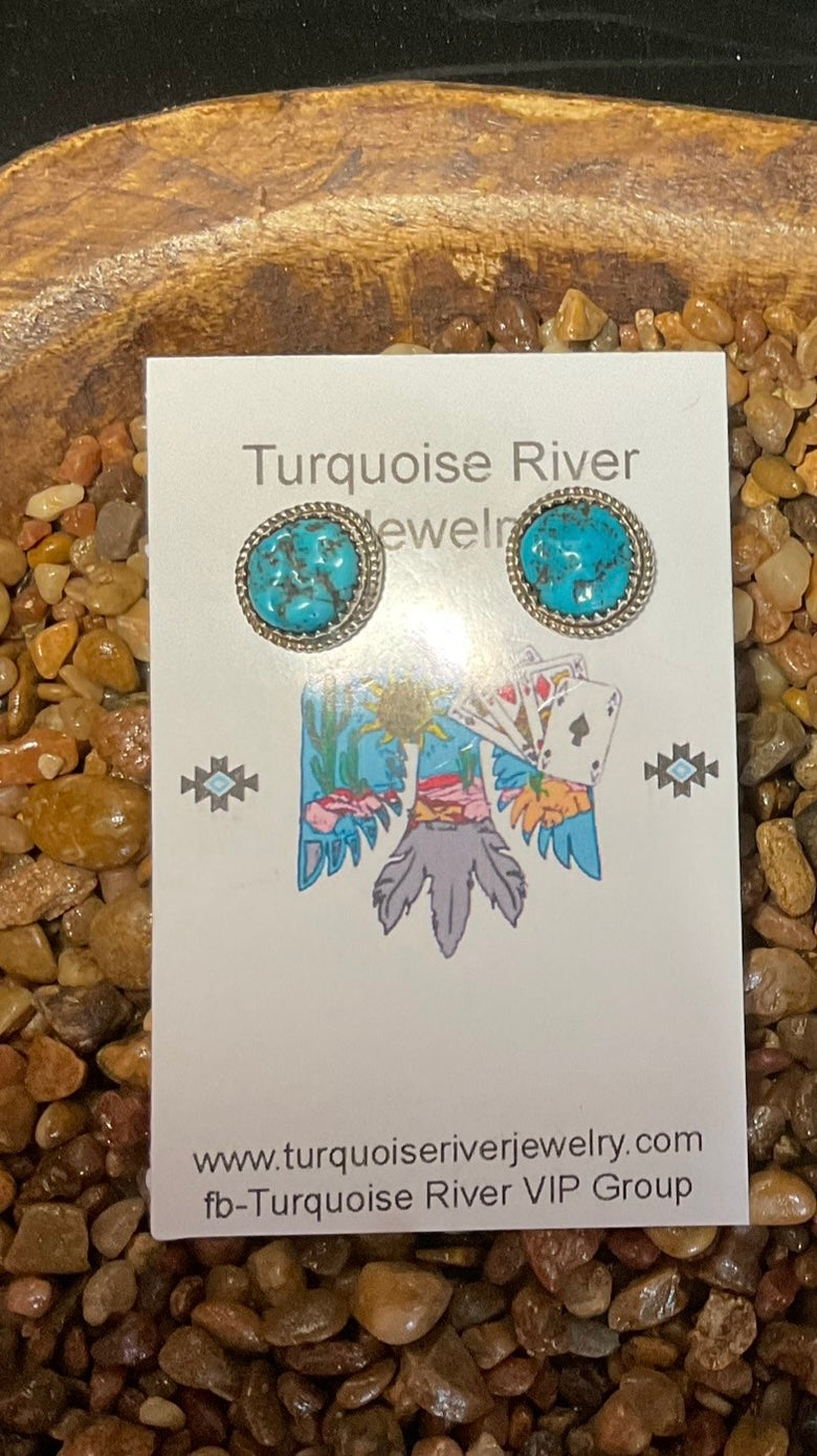 Stud Earrings-Under 1”