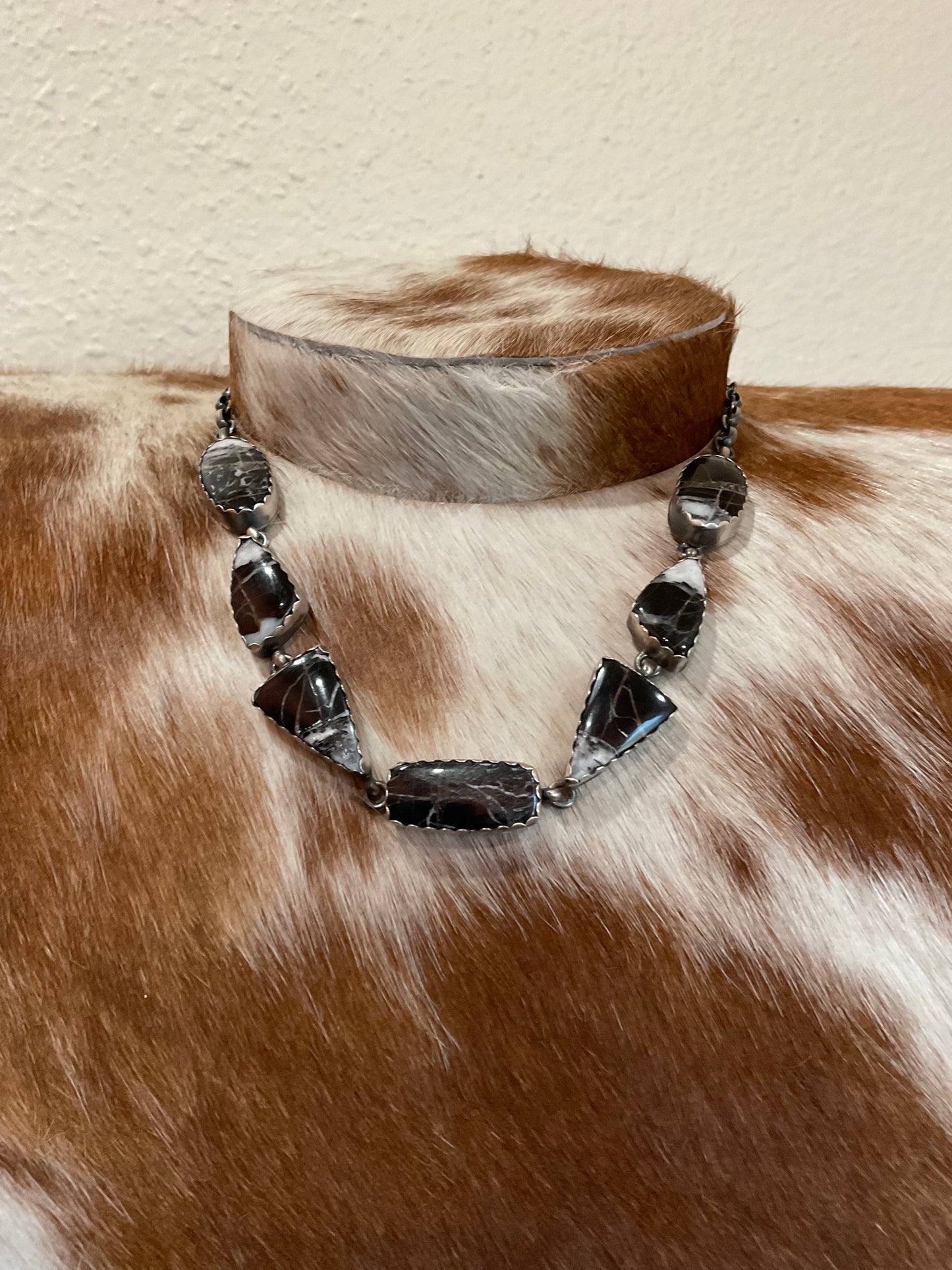White Buffalo Choker