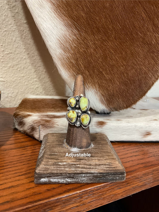 Palomino Ring