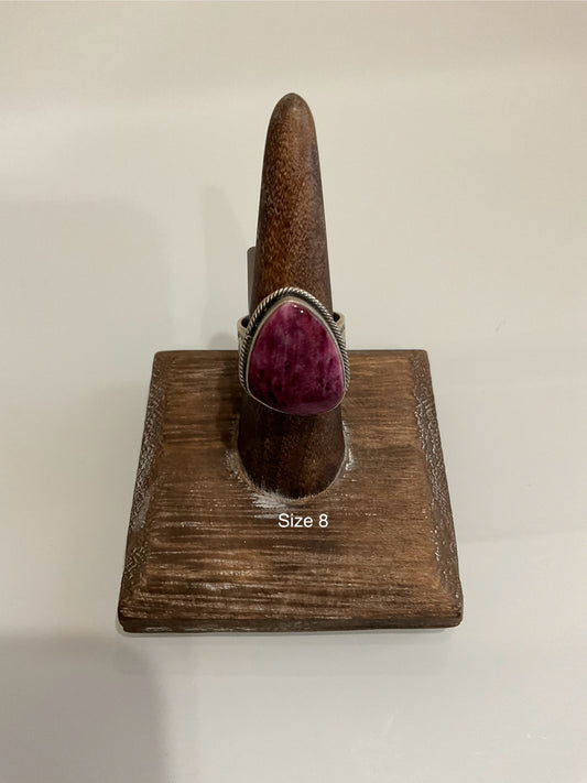 Purple Spiny Oyster Ring