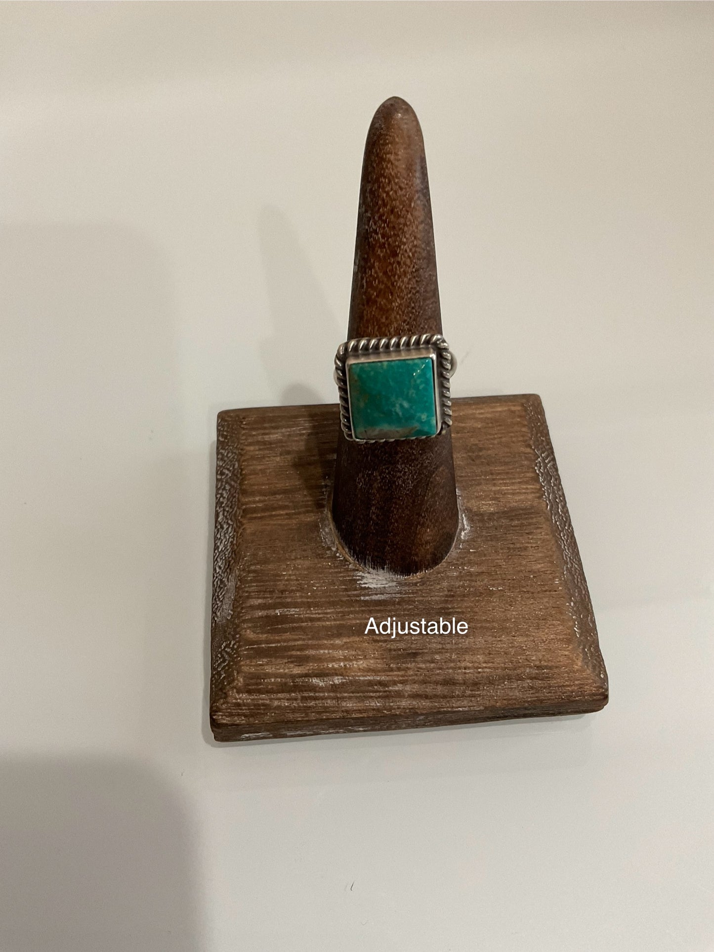 Square Kingman Ring