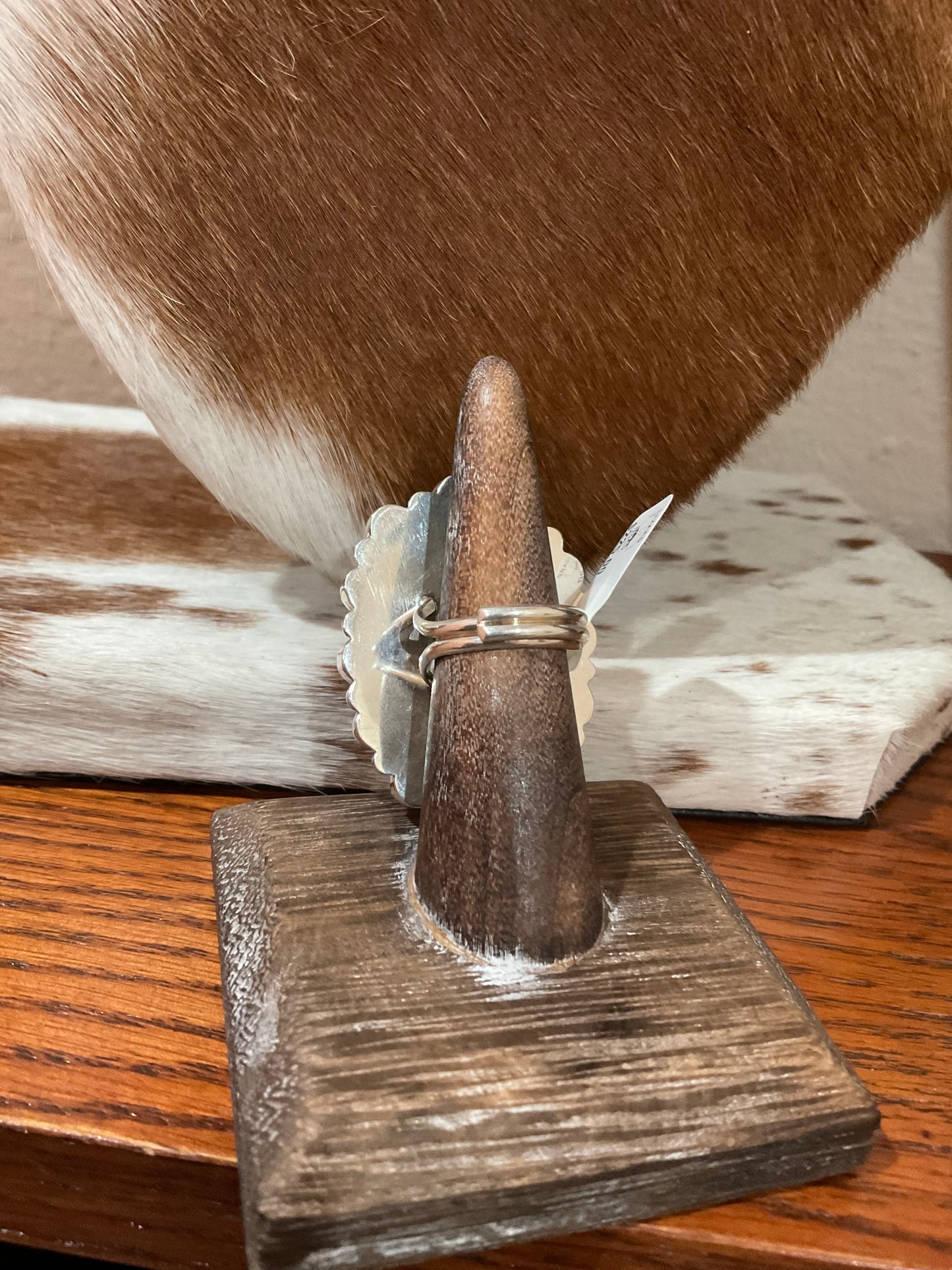 Kingman & Red Spiny Cluster Ring
