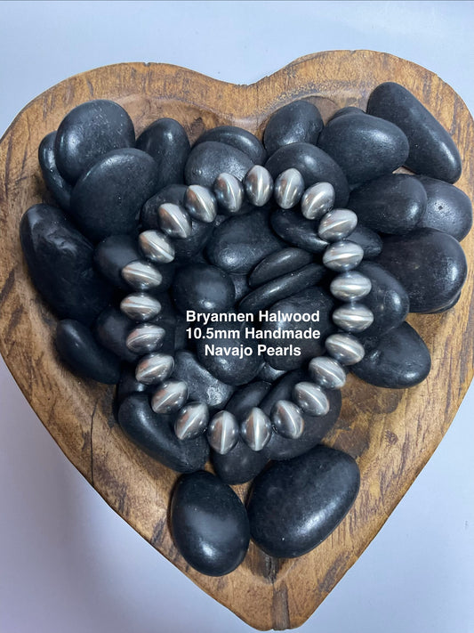 10.5mm Handmade Disc Navajo Pearls Stretchy Bracelet